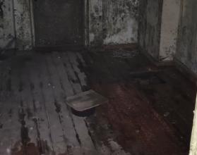 Уже 4 месяца жители дома № 175 по улице Челюскинцев не могут нормально жить