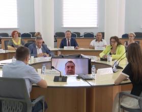 В регионах прошли подготовку общественные наблюдатели, которые на всех избирательных участках будут осуществлять контроль за соблюдением правовой стороны хода выборов
