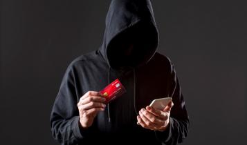 Речь идет об инициативе группы лиц по сбору денежных средств на услуги адвоката для граждан, которые выступали против строительства новой школы на 1100 мест