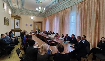 13 ноября в Вольске прошло кустовое рабочее совещание по вопросам повышения инвестиционной привлекательности муниципальных образований