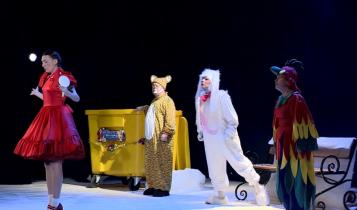 Саратовский муниципальный театр драмы для детей и молодежи «Версия» предложил своим зрителям провести волшебную ночь вместе с детскими игрушками