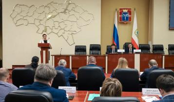 Форум «Сильные идеи для нового времени» — это площадка, где любой желающий может предложить свою идею по улучшению жизни в стране