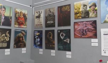 На выставке представлены 25 работ художников со всей страны