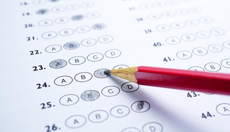 Answer sheets with Pencil drawing fill to select choice : education concept