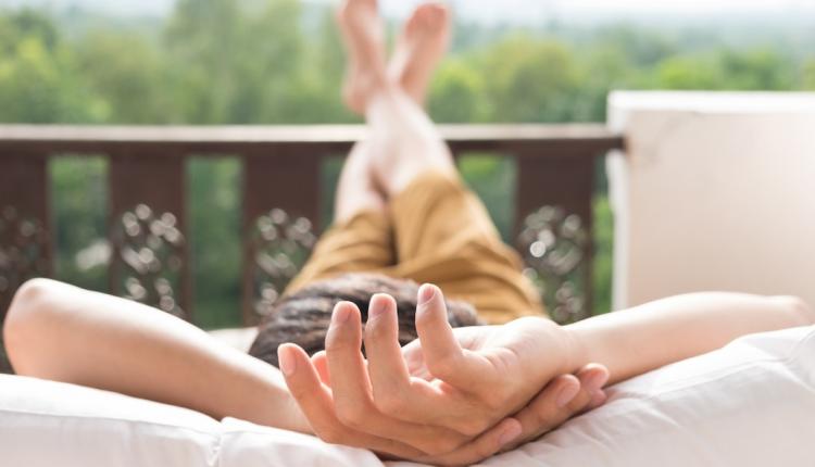 young-man-relax-bed-enjoying-mountain-view_1423-236