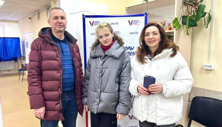 Юлия Литневская отдала свой голос на выборах Президента