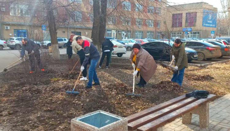 В области приводят в порядок общественные пространства, дороги, памятники