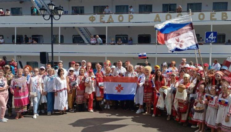 В Саратове стартовала Международная этнокультурная экспедиция-фестиваль «Волга – река мира»