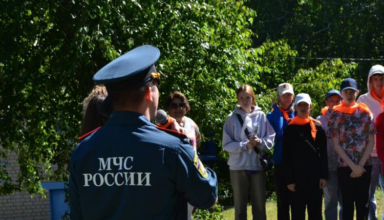 В ходе мероприятия прошли занятия по оказанию первой медицинской помощи, действиям по спасению утопающих