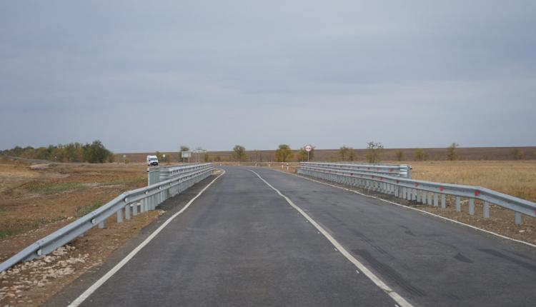 На сегодняшний день по нацпроекту «Безопасные качественные дороги» уже отремонтировано 37 км трассы