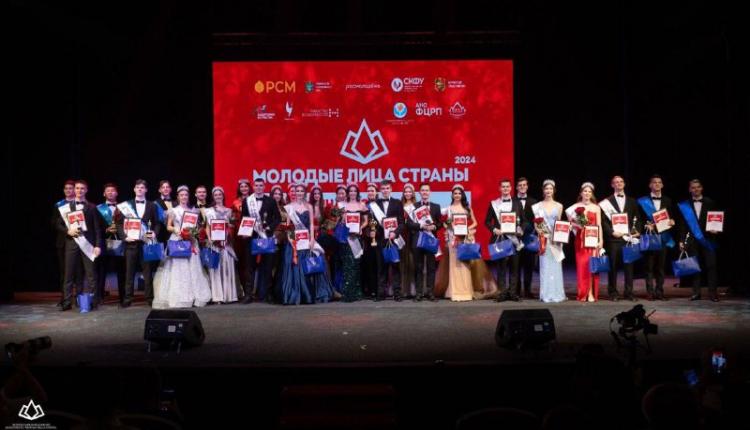 «Мисс Студенчество России» учится в Саратове
