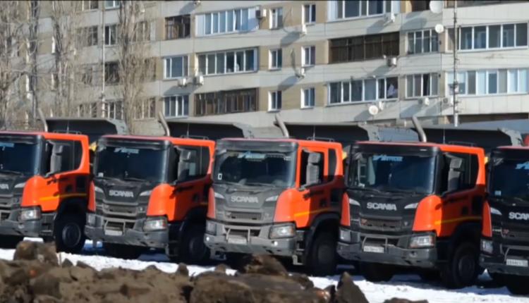 Неделей ранее губернатор Роман Бусаргин встречался на месте с подрядчиками и городской властью