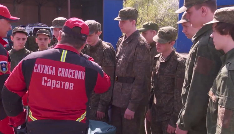 К юбилею Победы. В учебно-методическом центре «Авангард» завершились очередные пятидневные сборы для старшеклассников
