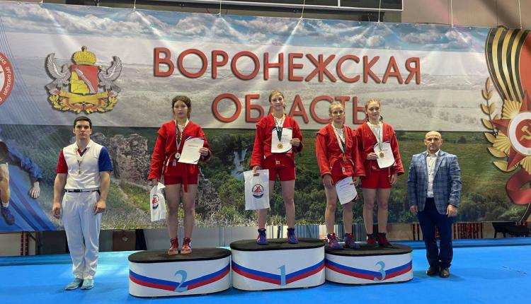 С 12 по 13 мая в Нововоронеже состоялся Всероссийский турнир по самбо среди девушек