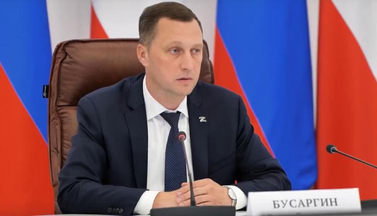 Роман Бусаргин отметил, что в крупных городах остается много нерешенных вопросов, связанных с обеспечением новых микрорайонов социальной инфраструктурой