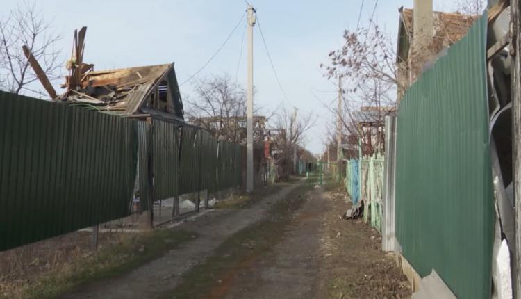 В Саратовской области продолжаются выплаты жителям города Энгельса, чье имущество пострадало во время атаки украинских беспилотных летательных аппаратов
