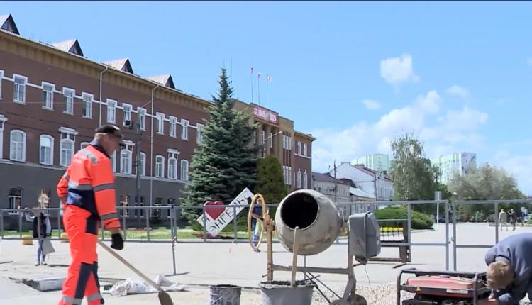 На площади Ленина заменят 63 метра дождевых стоков