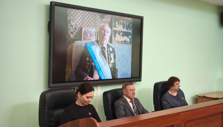 В начале мероприятия в прямом эфире прошла презентация выставки «На маньчжурском направлении»