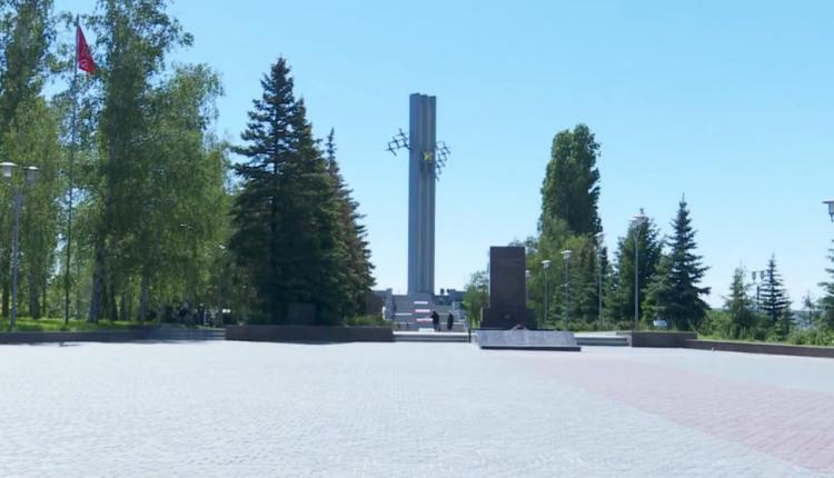 В Парке Победы в ближайшие дни начнут монтировать систему автополива и высаживать растения