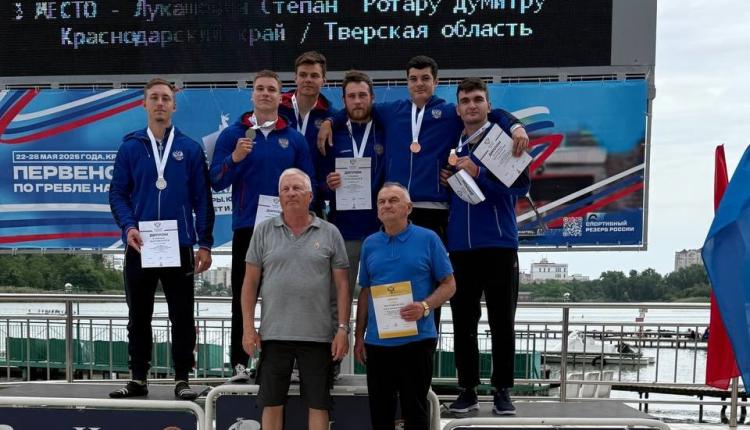 В Краснодаре прошли заключительные заезды в двойках и четверках на дистанции 500 метров в рамках первенства России по гребле на байдарках и каноэ
