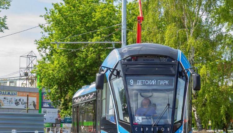 Многие автомобилисты даже не подозревают, чем для них может обернуться невнимательность на дороге при следовании рядом с трамваем