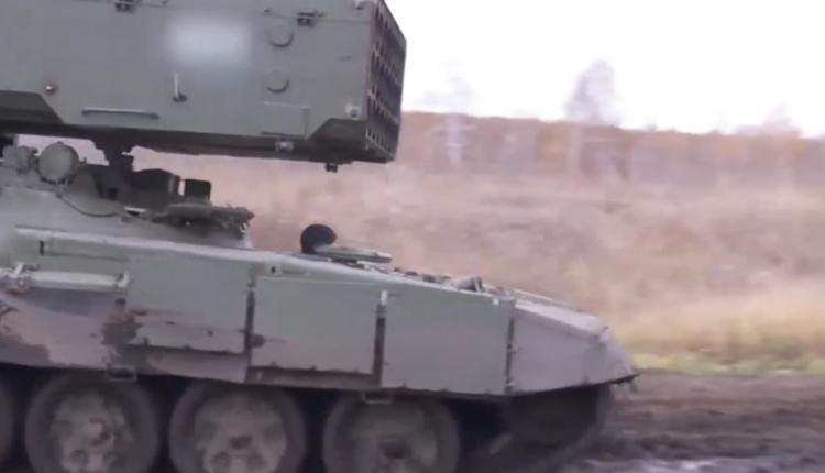 Участник СВО из Саратовской области был наводчиком-оператором этой боевой машины. А сейчас ее привезли на его Родину