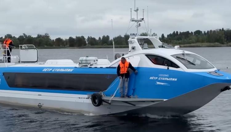 Второе судно на подводных крыльях прибыло из Нижнего Новгорода