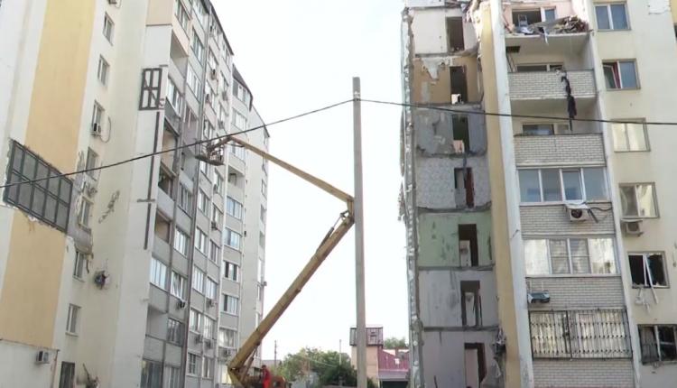 Напомним, он пострадал из-за взрыва газа, который произошел 25 июля в многоэтажке напротив