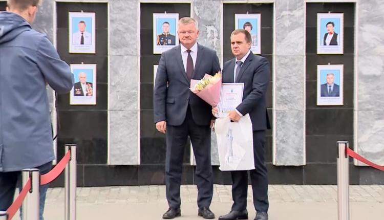 Мероприятие прошло на Театральной площади традиционно накануне празднования Дня города