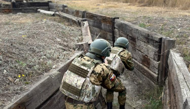 Каждая смена составляет 10 учебных дней, принять участие в смене могут граждане в возрасте от 18 до 35 лет