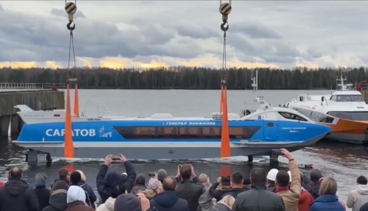 В Нижнем Новгороде состоялся технологический спуск судна на воду – начинаются пусконаладочные работы