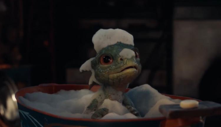 Эта история не основана на известных сюжетах, при этом рассказана в лучших традициях русской волшебной сказки