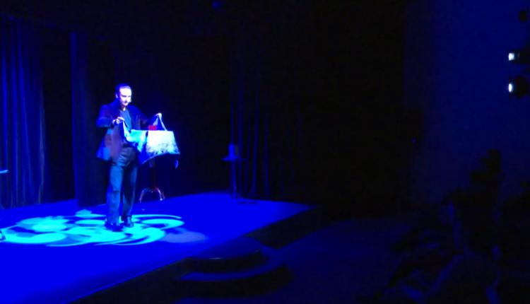 Свое мастерство показали лучшие мастера фокусов страны