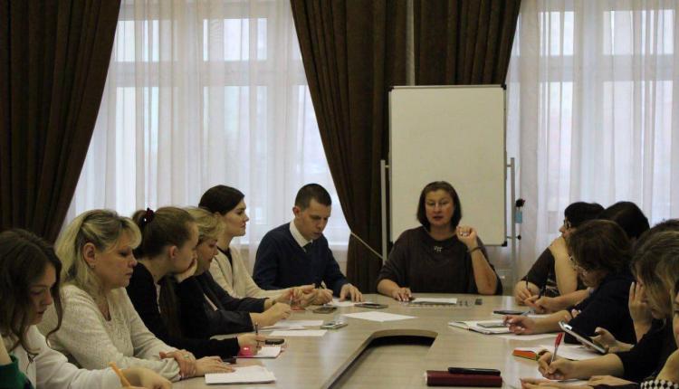 Управленческие команды саратовских школ повышают квалификацию благодаря новому муниципальному проекту по формированию кадрового резерва «ЛидерПро»