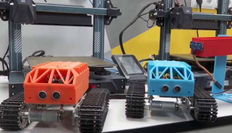 В нем принимают участие старшеклассники со всего региона