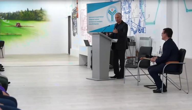 Касались они совершенно разных сфер – здравоохранения, образования, транспорта, благоустройства, спорта, культуры