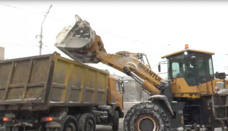 Накануне с такой ситуацией столкнулись автомобилисты на трассах