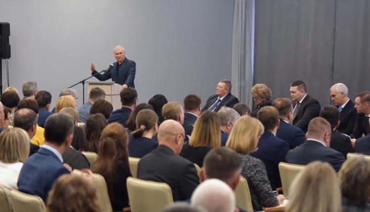 Напомним, в 2025 году в рамках депутатского проекта Вячеслава Володина в Саратове было создано новых 54 сквера и парка