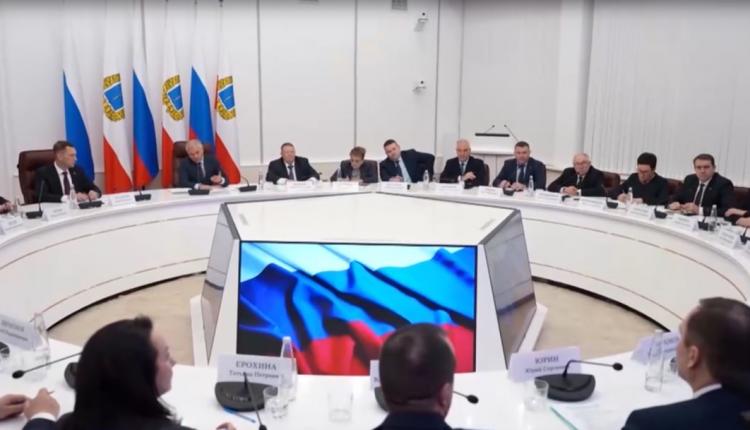 В ходе рабочей поездки в свой избирательный округ Вячеслав Володин обсудил ряд важных для развития областного центра тем