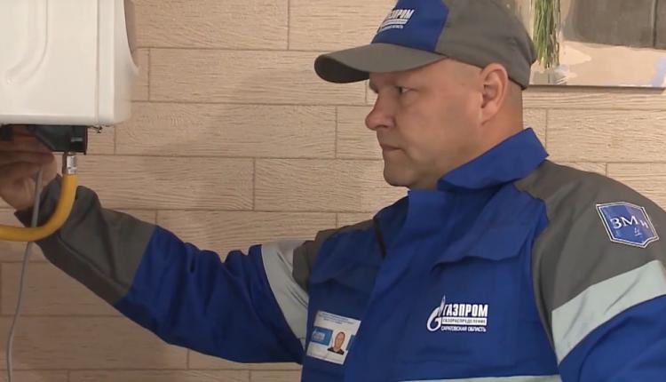 В такую погоду жители стараются сохранить тепло – плотно закрывают окна и форточки