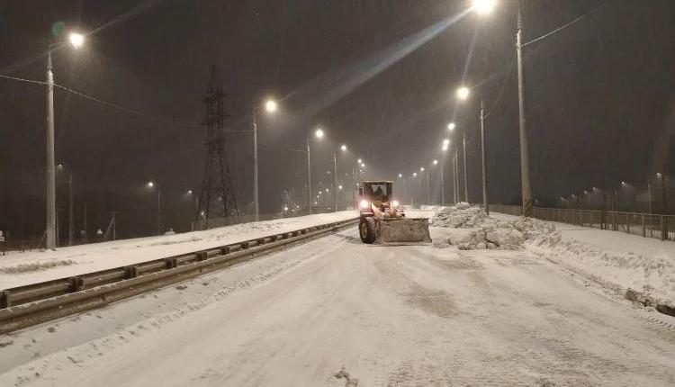 Сегодня практически во всех районах области идет снег
