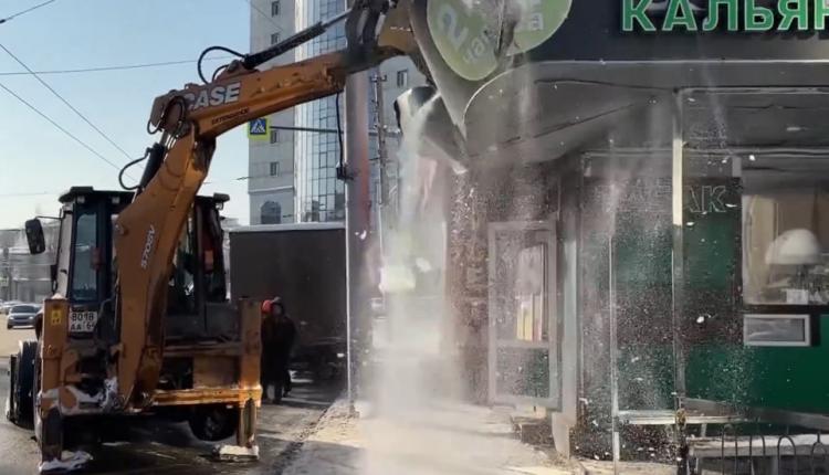 Сделать это пришлось принудительно, так как специалисты комитета муниципального контроля городской администрации выявили ряд нарушений в расположении объекта