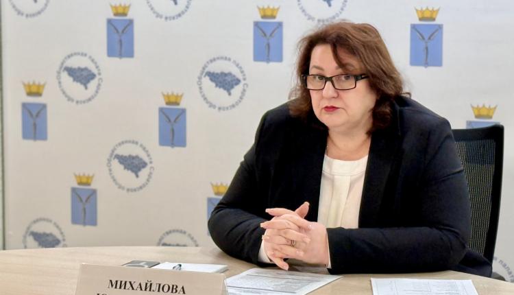 Юлия Михайлова, заместитель председателя общественной палаты области, высказалась о Сергее Рыжкове