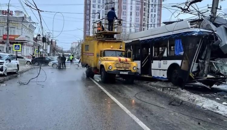 По данным Госавтоинспекции, в результате ДТП травмы получили 8 человек