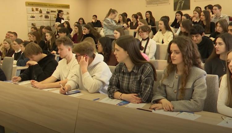 Самые подготовленные избиратели. На 162 площадках области прошел «Избирательный диктант»