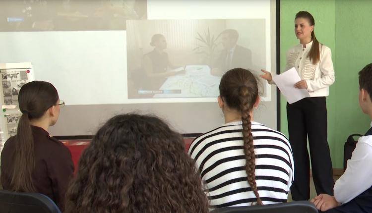 Вероника Яковлева погрузила читателей в мир телеиндустрии