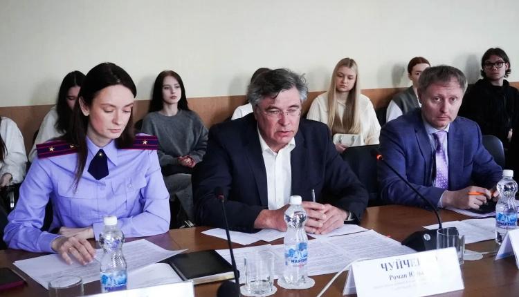 В ней приняли участие представители более 20 регионов России, а также Республики Узбекистан