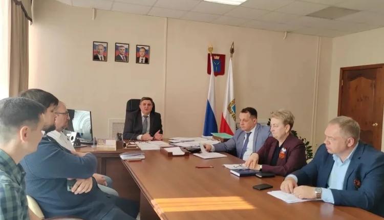 Сегодня, 8 мая, прошло совещание под председательством заместителя Председателя Правительства области Алексея Никитина с представителями крупного сетевого ритейла