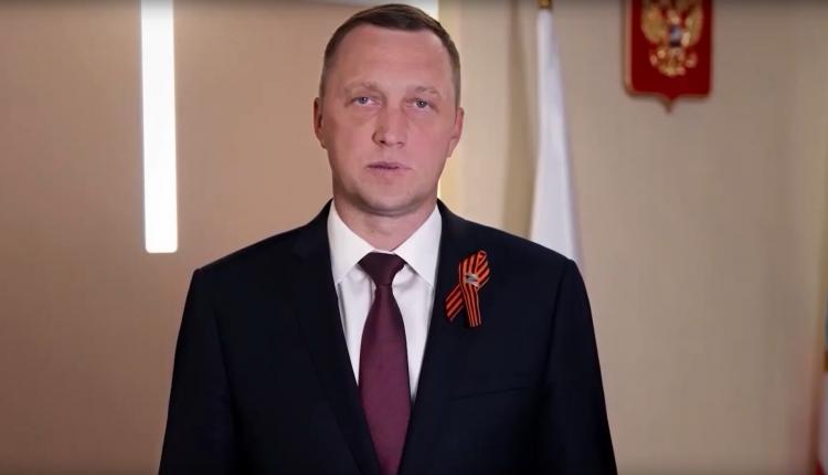 Поздравление губернатора Саратовской области Романа Бусаргина с Днем Победы