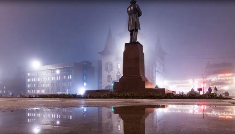 Сюда приезжают за купеческой атмосферой, волжскими видами и космической историей
